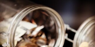 Jak sprawdzić dochody firmy?