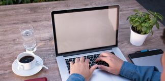 Jak się pisze promocji?