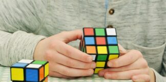 Jak rozmawiać z trudnym klientem przez telefon?